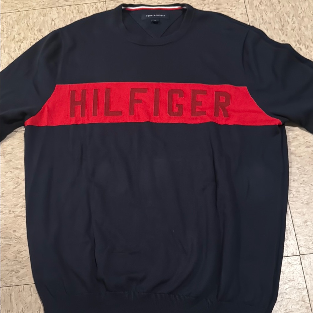 Tommy Hilfiger Men's Navy and Red Sweater